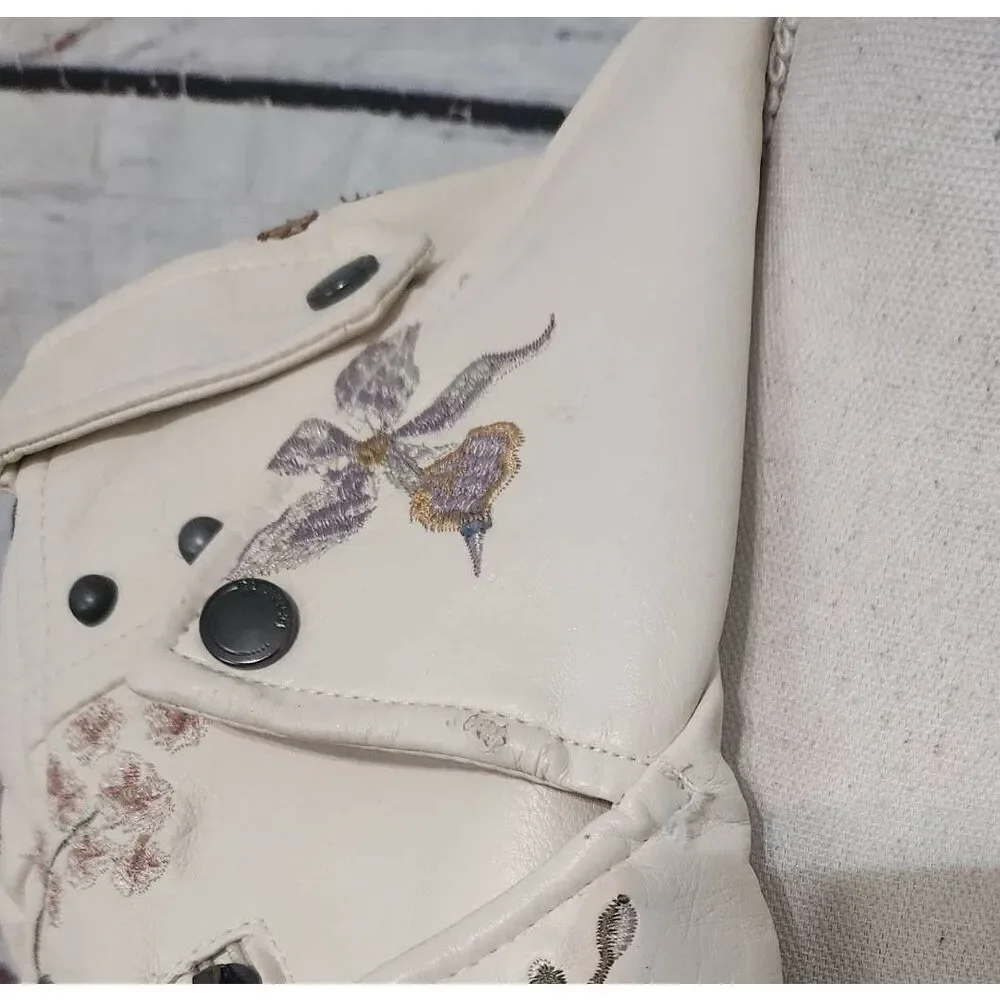 Blanknyc Embroidered Floral‎ Faux Leather Moto Jacket Size Small